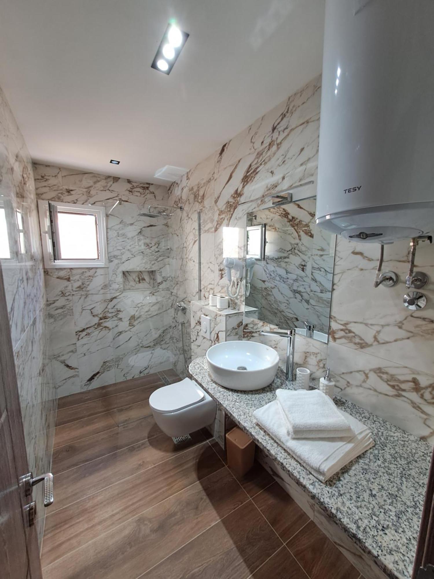 Apartments Miles Utjeha Εξωτερικό φωτογραφία