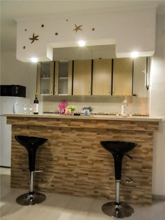 Apartments Miles Utjeha Εξωτερικό φωτογραφία